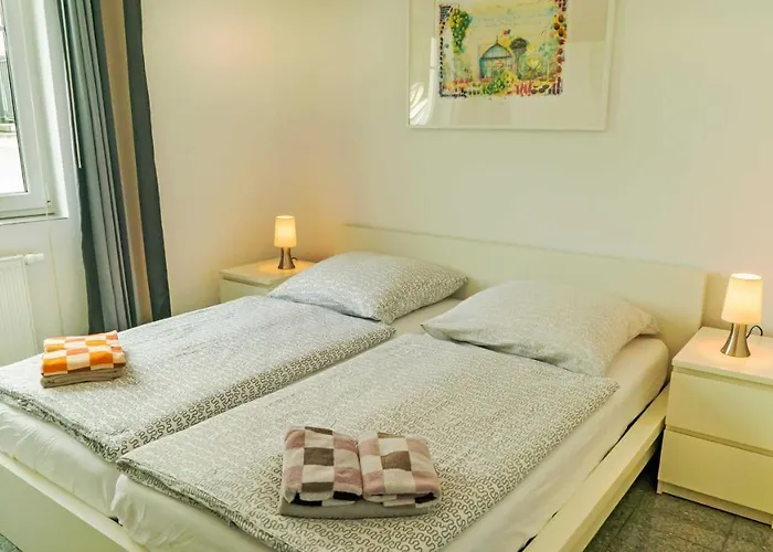 Appartementhaus Greta Im Ostseebad منزل للإقامة Sellin (Rugen)